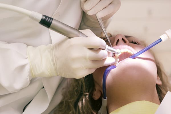 Votre dentiste à Creil : services variés et accessible !